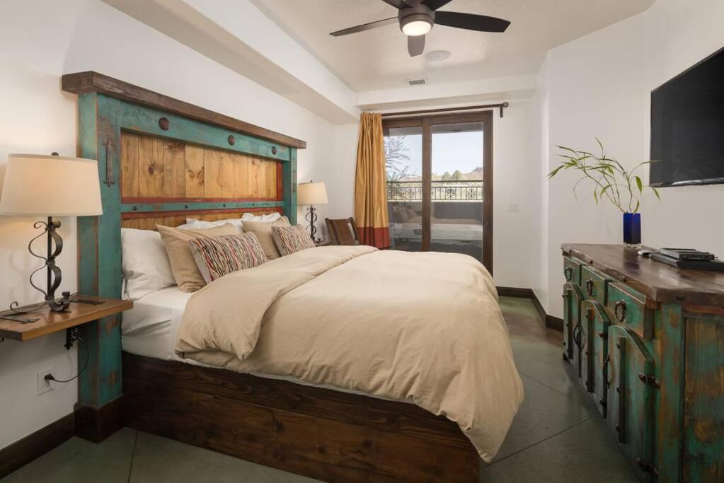 Luxury Downtown Rental Моуаб Екстериор снимка